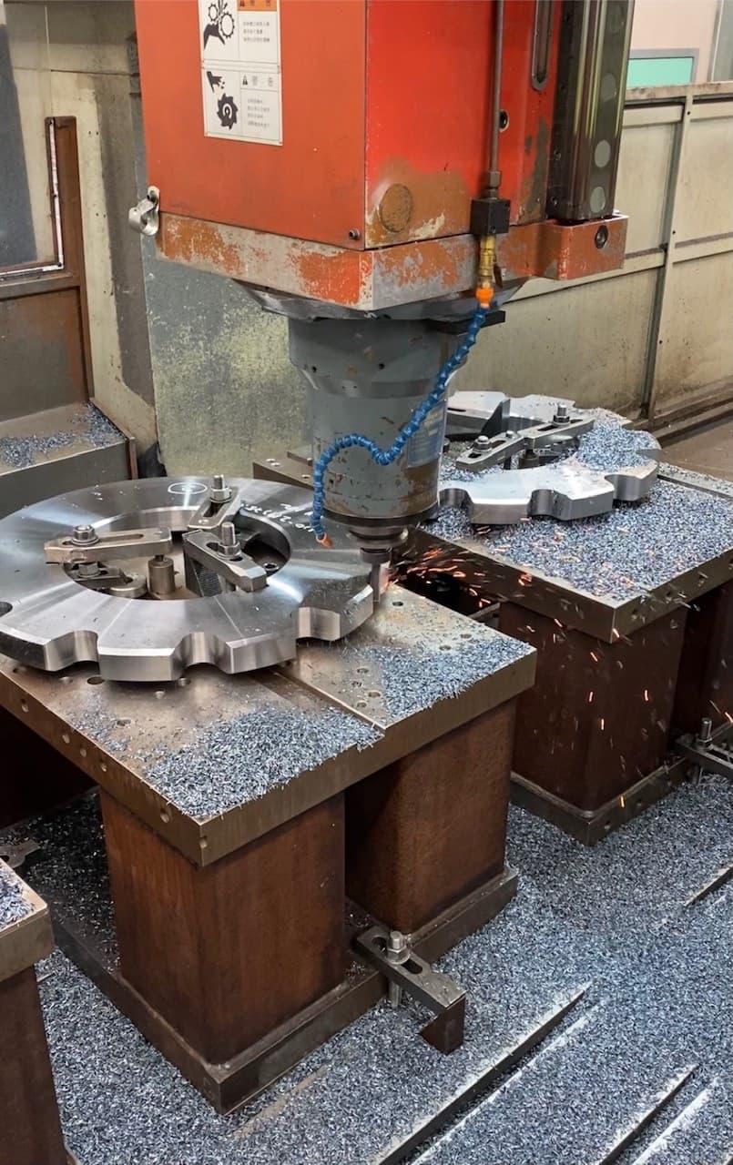 BIS 500 sprockets.jpg
